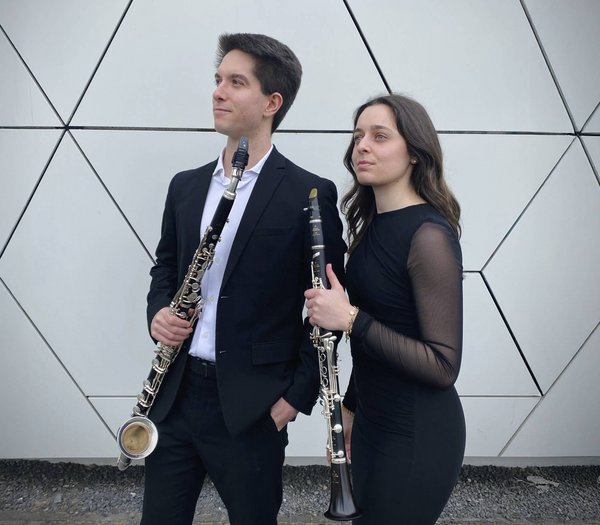 Silvia Ferro y Oihan Espina actuarán como solistas en los conciertos de Hondarribia y Azkoitia del Encuentro de Verano de la EGO 2026.